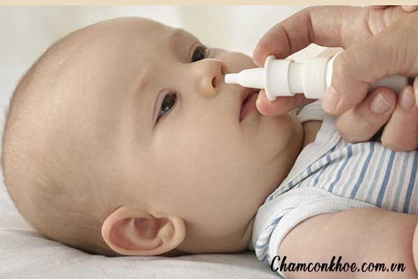 Vệ sinh mũi cho trẻ 1